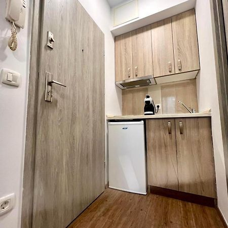 Studio apartment Sisters3 Ljubljana Buitenkant foto