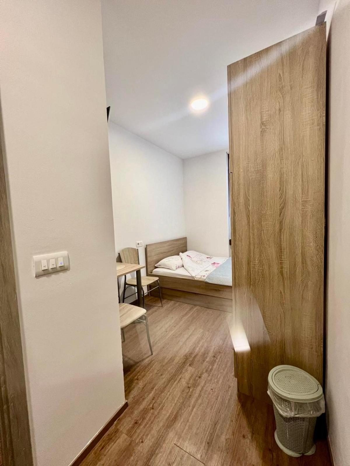 Studio apartment Sisters3 Ljubljana Buitenkant foto