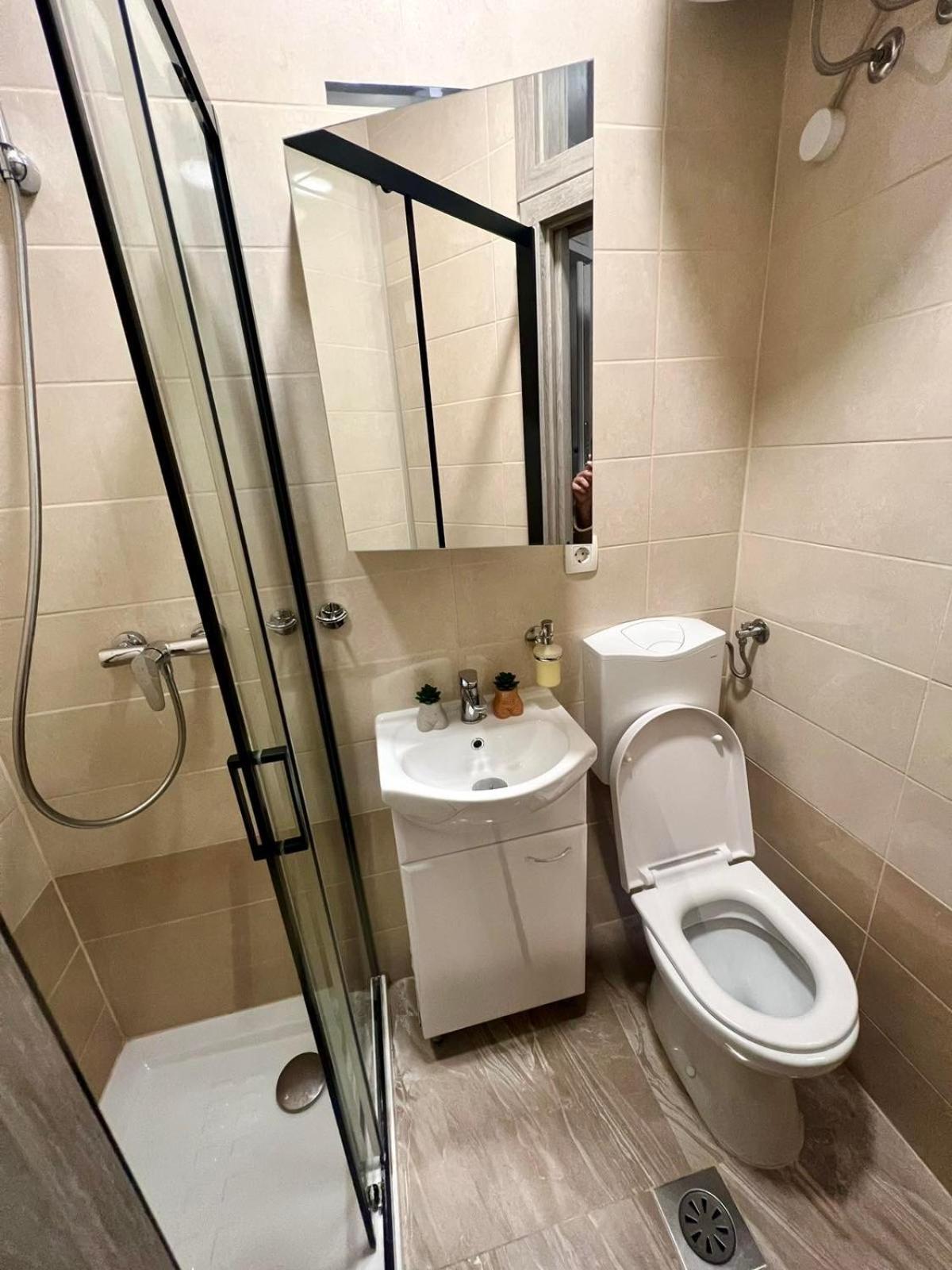 Studio apartment Sisters3 Ljubljana Buitenkant foto